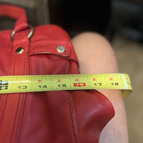 Elegant Red Leather Handbag - Picture 11 of 13